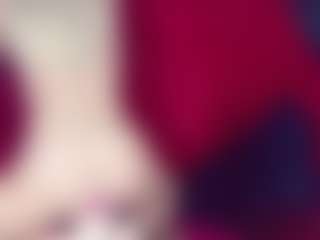 LauraCrystall's Live Sex Cam Show