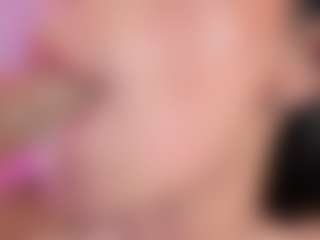 Live cam show with Amy - Strip on Uber Horny