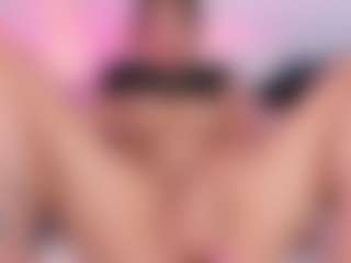 Live cam show with Amy - Latina on Gym Cam Girls | colombia