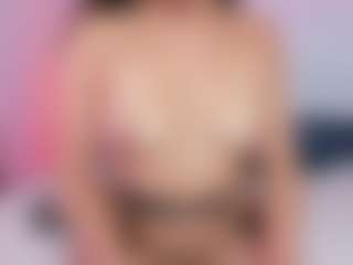 Live cam show with Amy - Petite Toys on CamClone