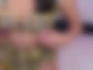 Live cam show with Amy - Dildo Brown Hair on Strip Flash - Live Sex Shows