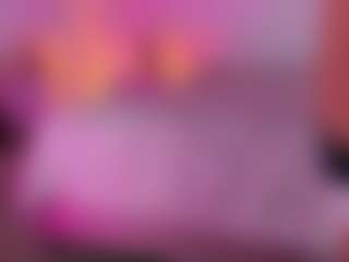 Live cam show with Amy - Latina Petite on StripNow | colombia