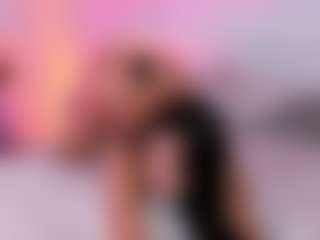 Live cam show with Amy - Shaved Pussy Lovense on live18s.com