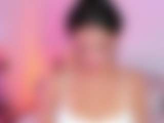 Live cam show with Amy - Strip on Mixed Magazine Live