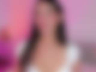 Live cam show with Amy - Brown Eyes Teen (18+) on Camiplay Live
