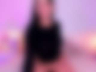 Live cam show with Amy - HD Brown Hair on Camsoda