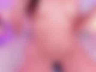 Live cam show with Amy - Foot Fetish Toys on Camsoda