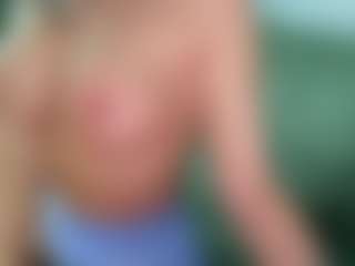 alicexalice's Live Sex Cam Show