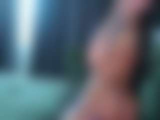 alicexalice's Live Sex Cam Show