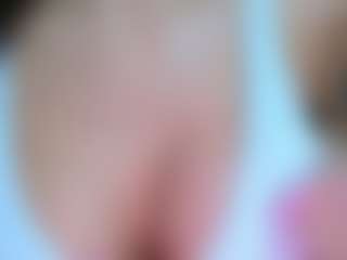alicexalice's Live Sex Cam Show