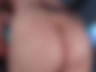 makotomai's Live Sex Cam Show