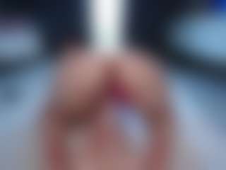 makotomai's Live Sex Cam Show