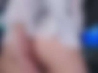 makotomai's Live Sex Cam Show