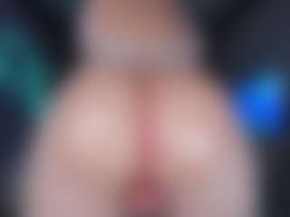 makotomai's Live Sex Cam Show