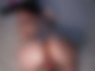 makotomai's Live Sex Cam Show
