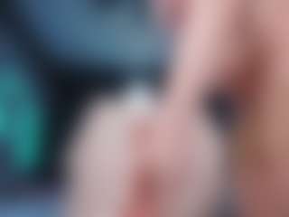 Live cam show with makotomai - Toys on SinfulBabes