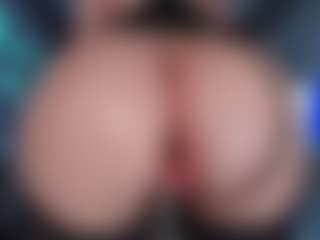 makotomai's Live Sex Cam Show