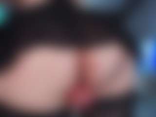 makotomai's Live Sex Cam Show