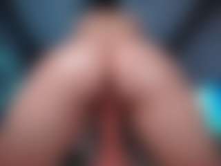 makotomai's Live Sex Cam Show