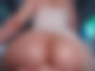 makotomai's Live Sex Cam Show
