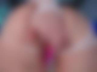 makotomai's Live Sex Cam Show