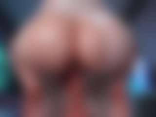 makotomai's Live Sex Cam Show