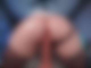 makotomai's Live Sex Cam Show