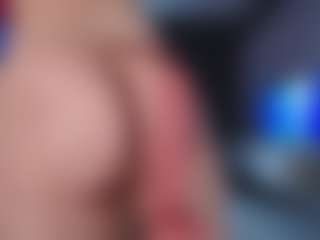makotomai's Live Sex Cam Show