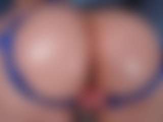 makotomai's Live Sex Cam Show