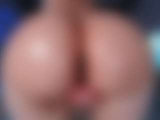 makotomai's Live Sex Cam Show