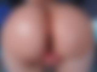 makotomai's Live Sex Cam Show