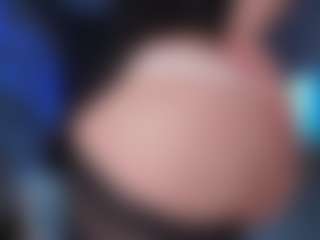 makotomai's Live Sex Cam Show