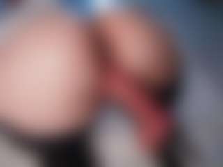 makotomai's Live Sex Cam Show