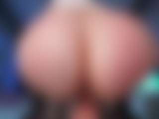 makotomai's Live Sex Cam Show