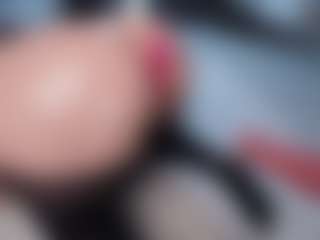 makotomai's Live Sex Cam Show