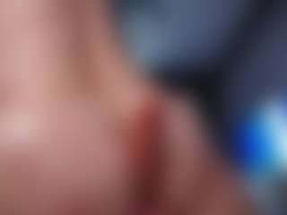 makotomai's Live Sex Cam Show