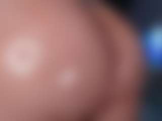 makotomai's Live Sex Cam Show