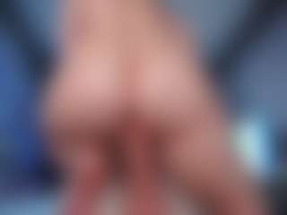 makotomai's Live Sex Cam Show