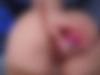 makotomai's Live Sex Cam Show