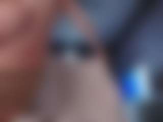 makotomai's Live Sex Cam Show