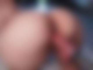 makotomai's Live Sex Cam Show