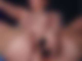 makotomai's Live Sex Cam Show