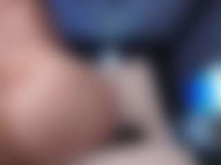 makotomai's Live Sex Cam Show