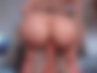 makotomai's Live Sex Cam Show