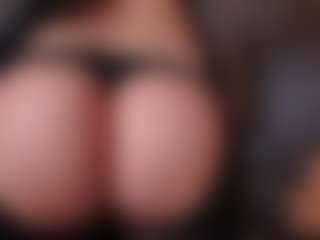 makotomai's Live Sex Cam Show