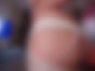 makotomai's Live Sex Cam Show