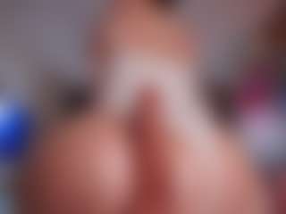 makotomai's Live Sex Cam Show