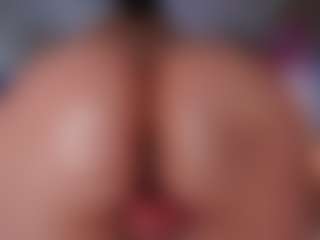 makotomai's Live Sex Cam Show