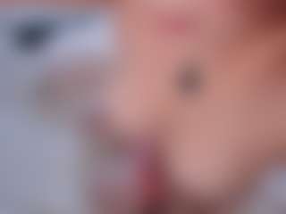 makotomai's Live Sex Cam Show