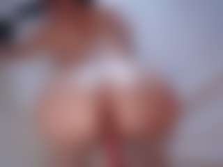 makotomai's Live Sex Cam Show